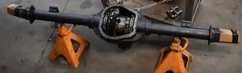 Axle repair shop